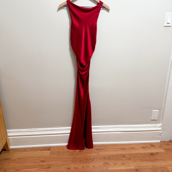Reformation Cassette high neck cowl silk red dress sangre red NWT Size 6 formal - Picture 2 of 16